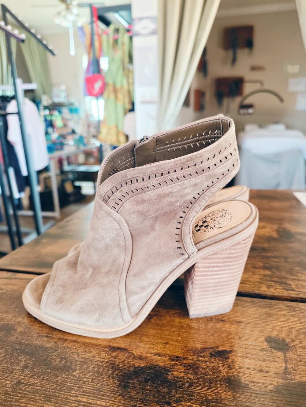 Vince Camuto Taupe Suede Leather Peep Toe Booties Heels Size 7.5 - Picture 5 of 8